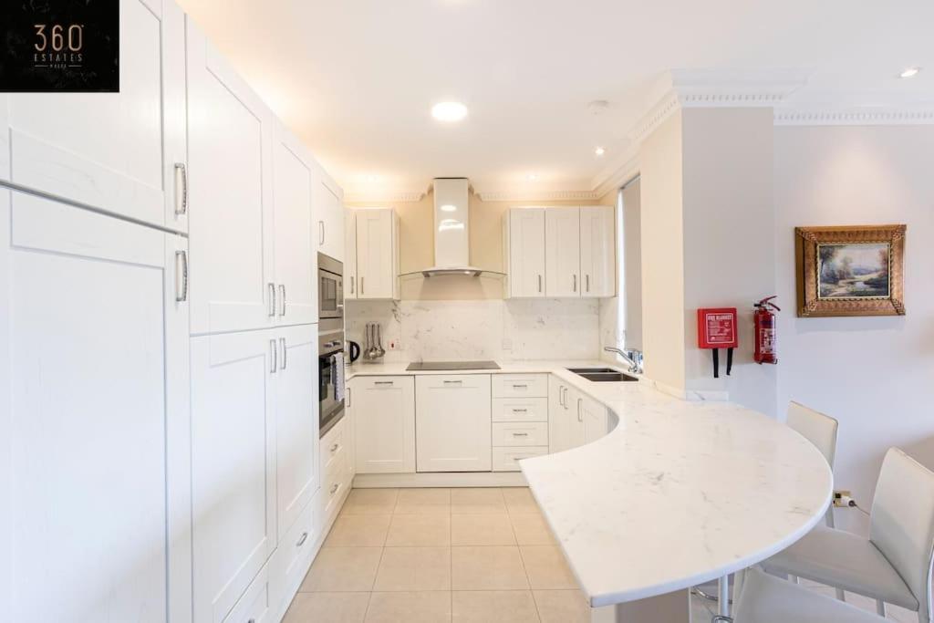 One Of A Kind, Seafront Property In St Georges Bay By 360 Estates Saint Julian's Exterior foto